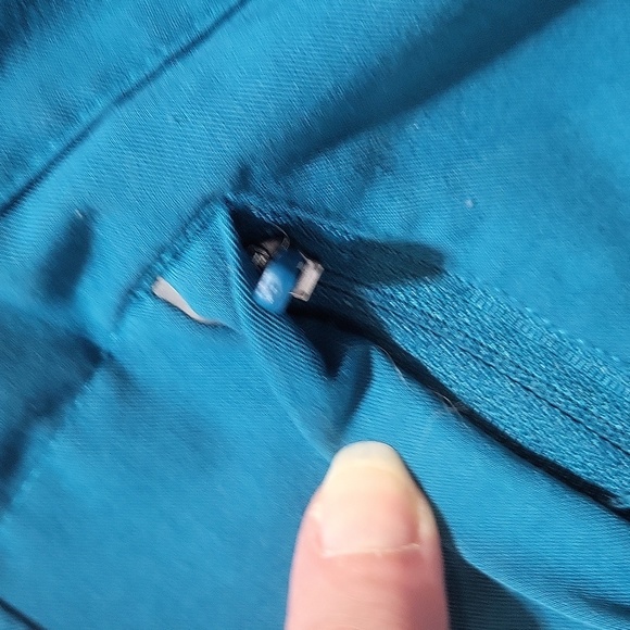 FIGS Technical Collection Teal Elastic Tie Waist Scrub Pants w/ lots of Pocket-M - Picture 8 of 13